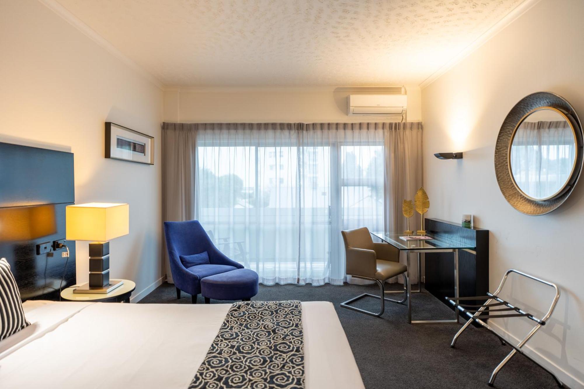 Hotel Armitage And Conference Centre ตาอูรังกา ภายนอก รูปภาพ