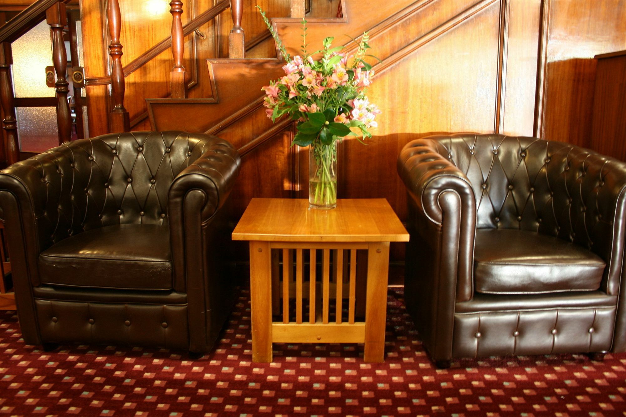 Hotel Armitage And Conference Centre ตาอูรังกา ภายนอก รูปภาพ